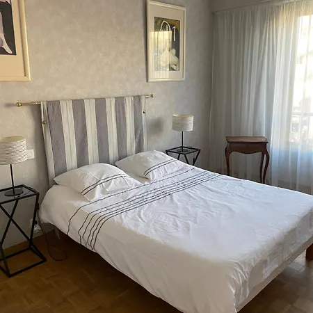 Vue Sur Mer, Proche Croisette アパート *